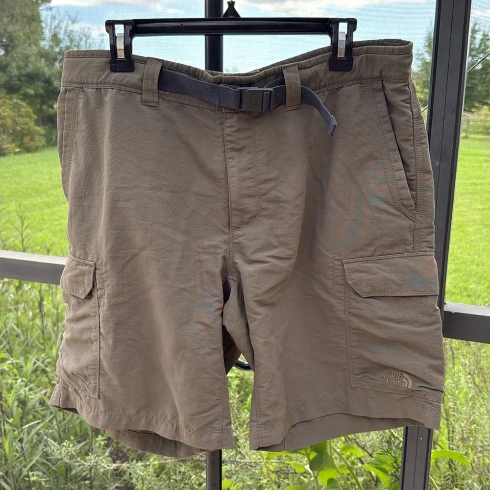 The North Face Cargo Shorts‎ Mens green Hiking Camping Outdoor  Size 36